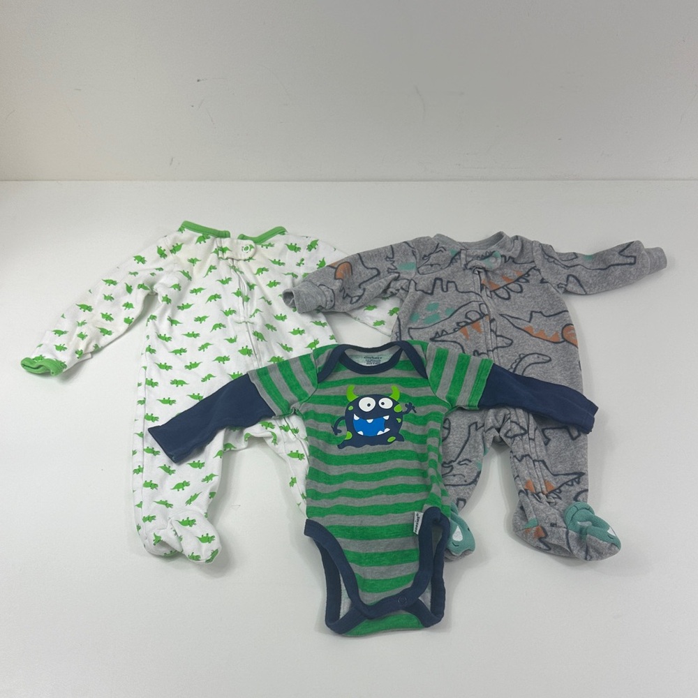 Newborn-3 Months Dinosaur Monster Onesie lot of 3 carters gerber colorful